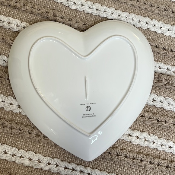 Eaton Fine Dining Pink Floral Heart Serving Plate - Picture 2 of 6